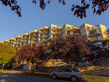 Apartments for Rent in Victoria -  James Bay Square - CanadaRentalGuide.com