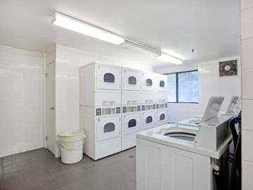 Apartments for Rent in Brampton -  Brampton Village Apartments - CanadaRentalGuide.com