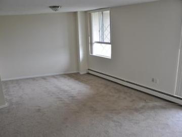 Apartments for Rent in London -  Highland Village - CanadaRentalGuide.com