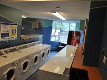 Apartments for Rent in London -  Highland Village - CanadaRentalGuide.com