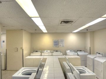 Apartments for Rent in Toronto -  San Romanoway Apartments - CanadaRentalGuide.com