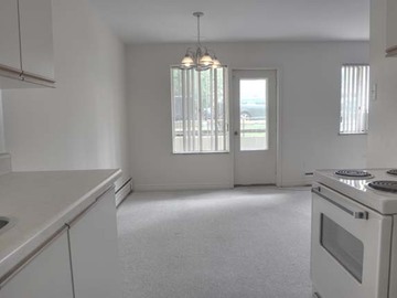 Apartments for Rent in Toronto -  Oriole Apartments - CanadaRentalGuide.com