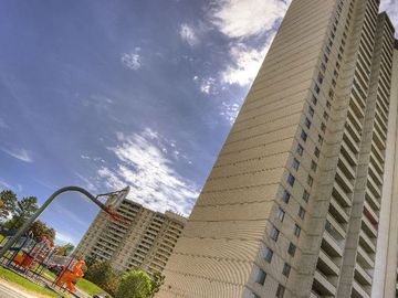 Apartments for Rent in Toronto -  San Romanoway Apartments - CanadaRentalGuide.com