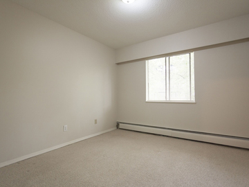Apartments for Rent in New Westminster -  Princeton Place Apartments - CanadaRentalGuide.com