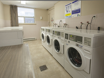 Apartments for Rent in Toronto -  South Garden Apartments - CanadaRentalGuide.com