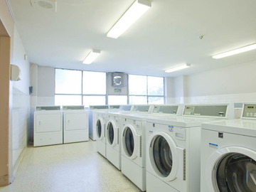 Apartments for Rent in Toronto -  Markham Road Apartments- 215 - CanadaRentalGuide.com