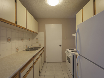 Apartments for Rent in Calgary -  Pentland Place Apartments - CanadaRentalGuide.com