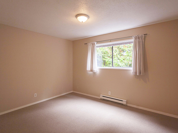 Apartments for Rent in Victoria -  Villa Apartments - CanadaRentalGuide.com