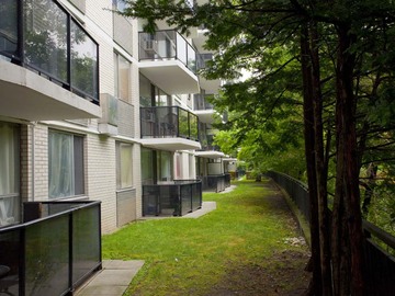 Apartments for Rent in Toronto -  Shallmar Apartments - CanadaRentalGuide.com