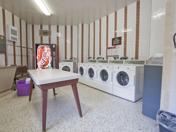 Apartments for Rent in Etobicoke -  Evans Apartments - CanadaRentalGuide.com