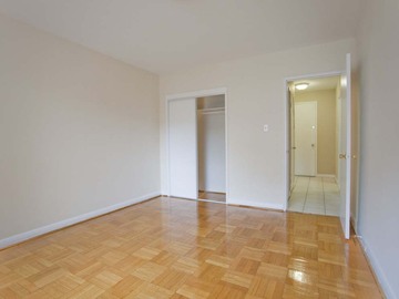 Apartments for Rent in Toronto -  Broadway Apartments - CanadaRentalGuide.com