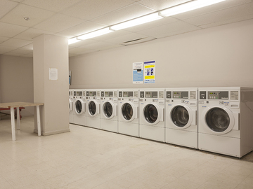 Apartments for Rent in Toronto -  Lafayette Apartments - CanadaRentalGuide.com