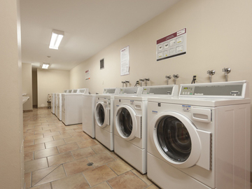 Apartments for Rent in Coquitlam -  Sydney Place Apartments - CanadaRentalGuide.com